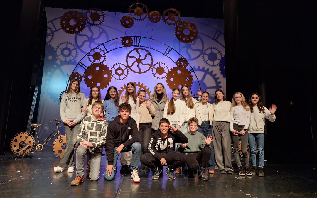 Посјета Дјечијем позоришту