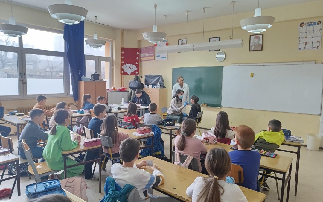 Систематски стоматолошки прегледи за ученике