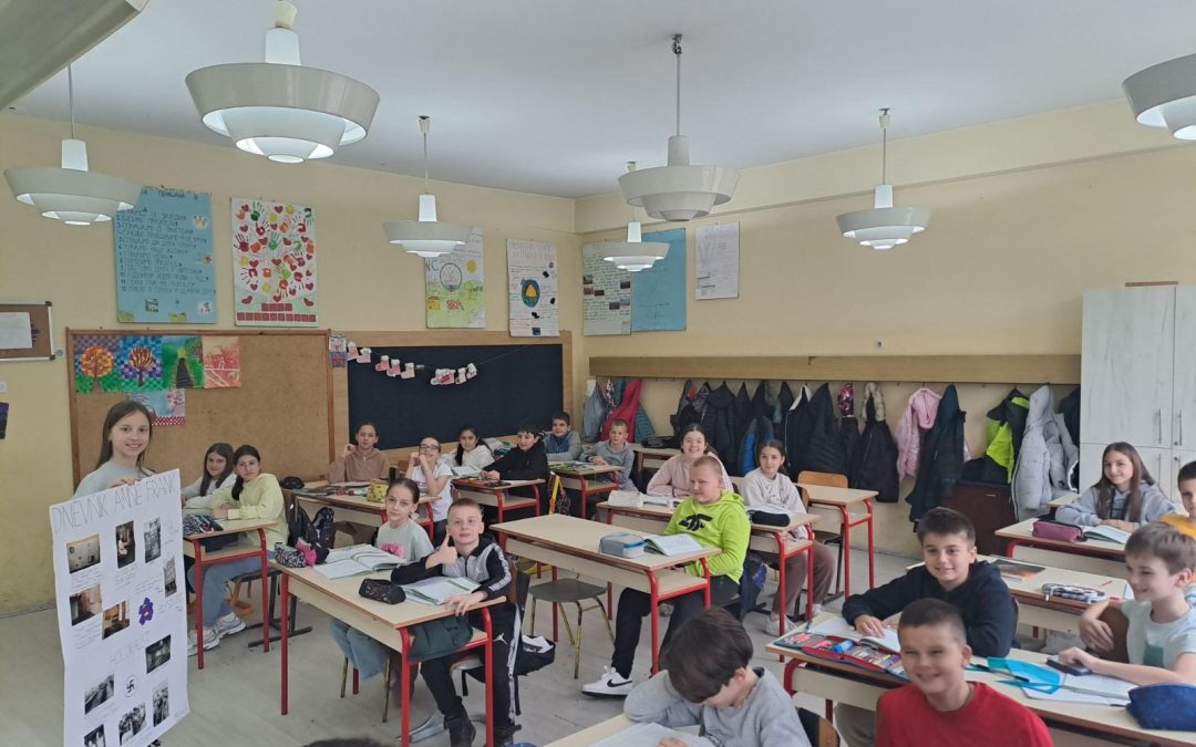 Ученица Марија Родић одржала предавање о Ани Франк