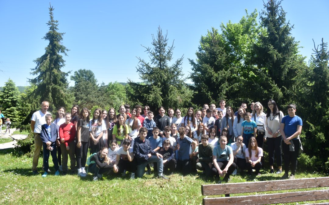 Ученици седмог разреда у посјети АГГФ-у